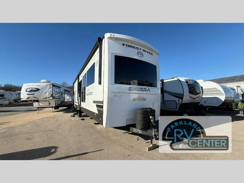 2026 Forest River Sierra Destination Trailers 422FKL - Photo 3