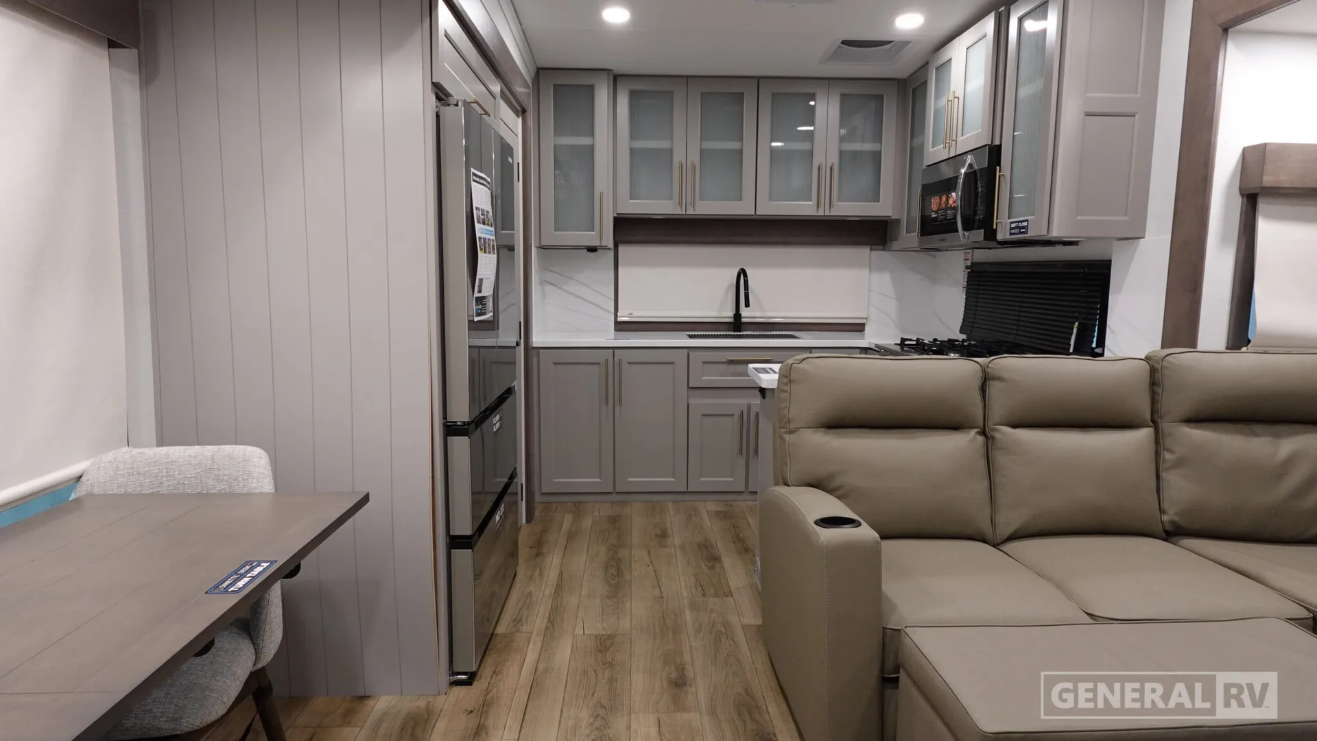 2026 Alliance RV Paradigm 312RK - Photo 3