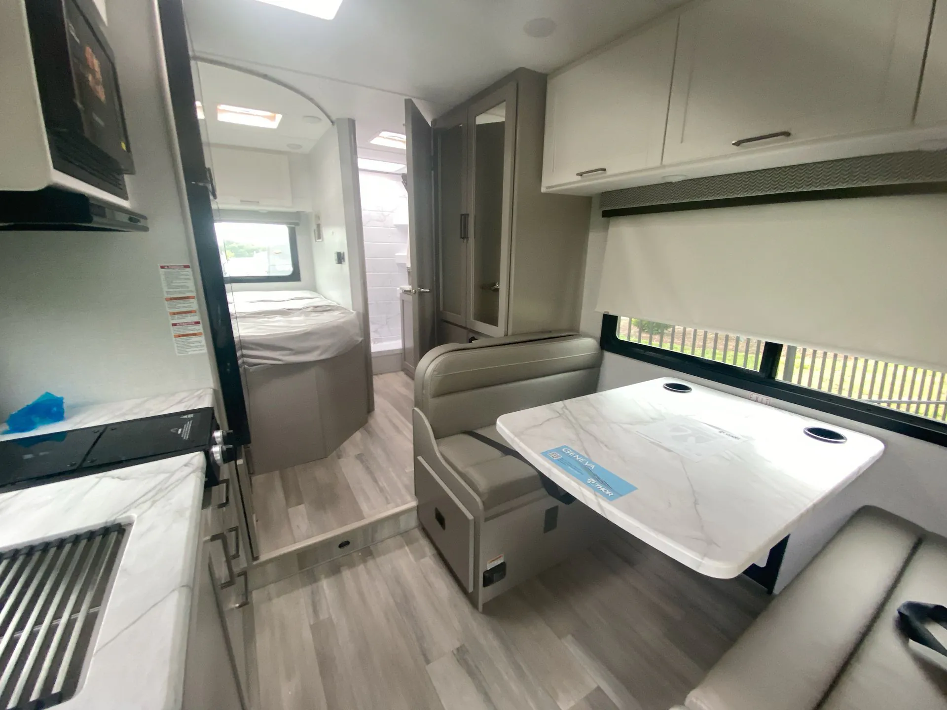 2026 Thor Motor Coach Geneva 21VT - Photo 2