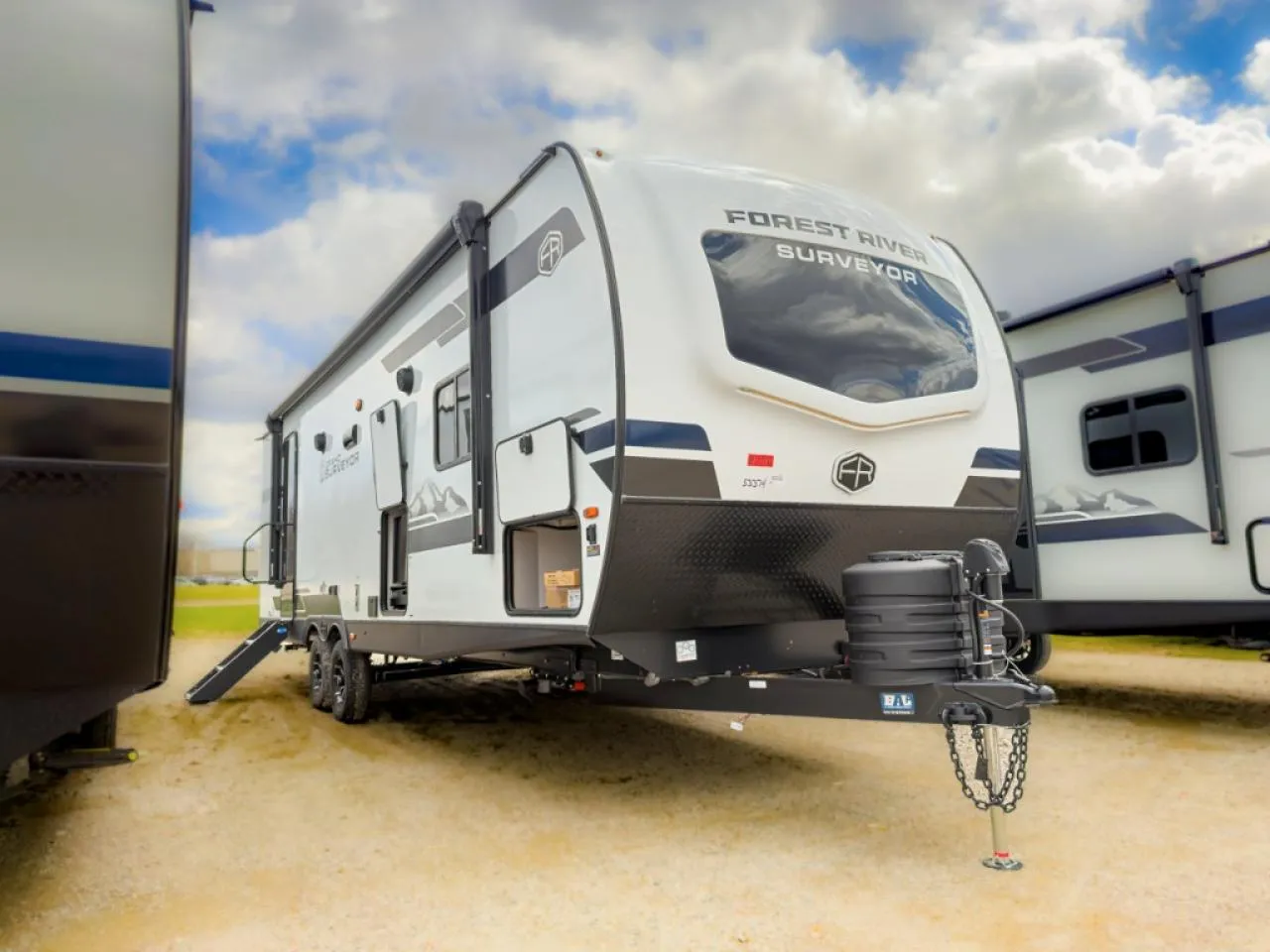 2026 Forest River Grand Surveyor 267RBSS - Photo 4