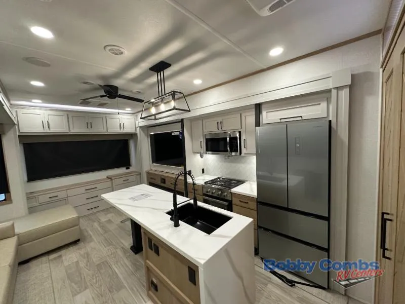 2026 Forest River Sandpiper 3900HBLR - Photo 4