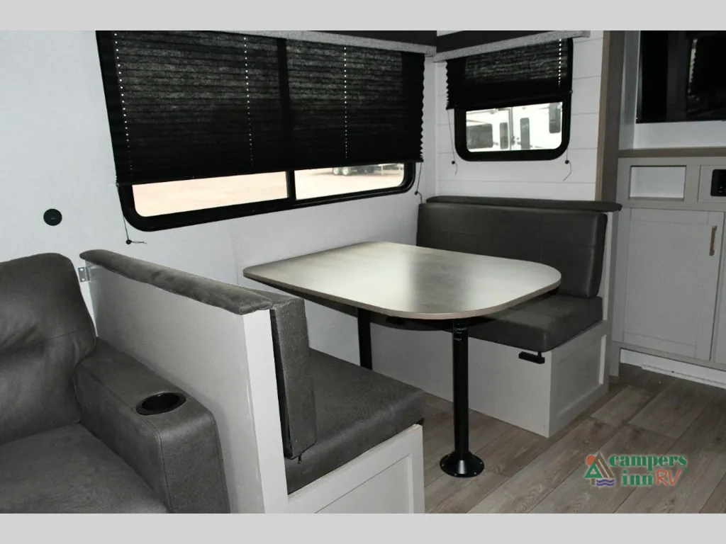 2027 Jayco Jay Flight SLX 262RLSW, Photos photo 9