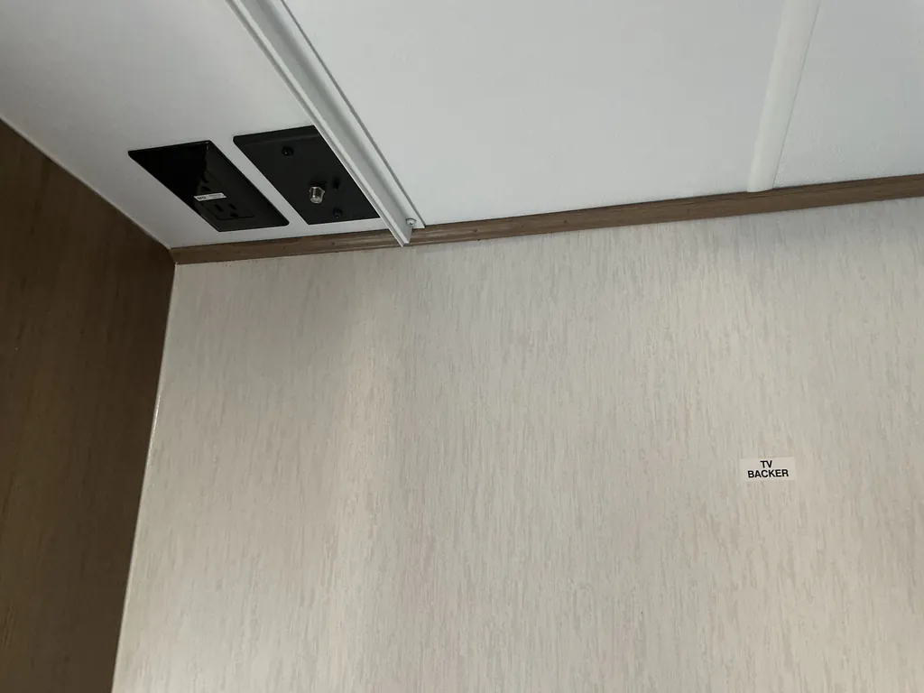 2026 Coachmen Apex Nano 186BH, Photos photo 14