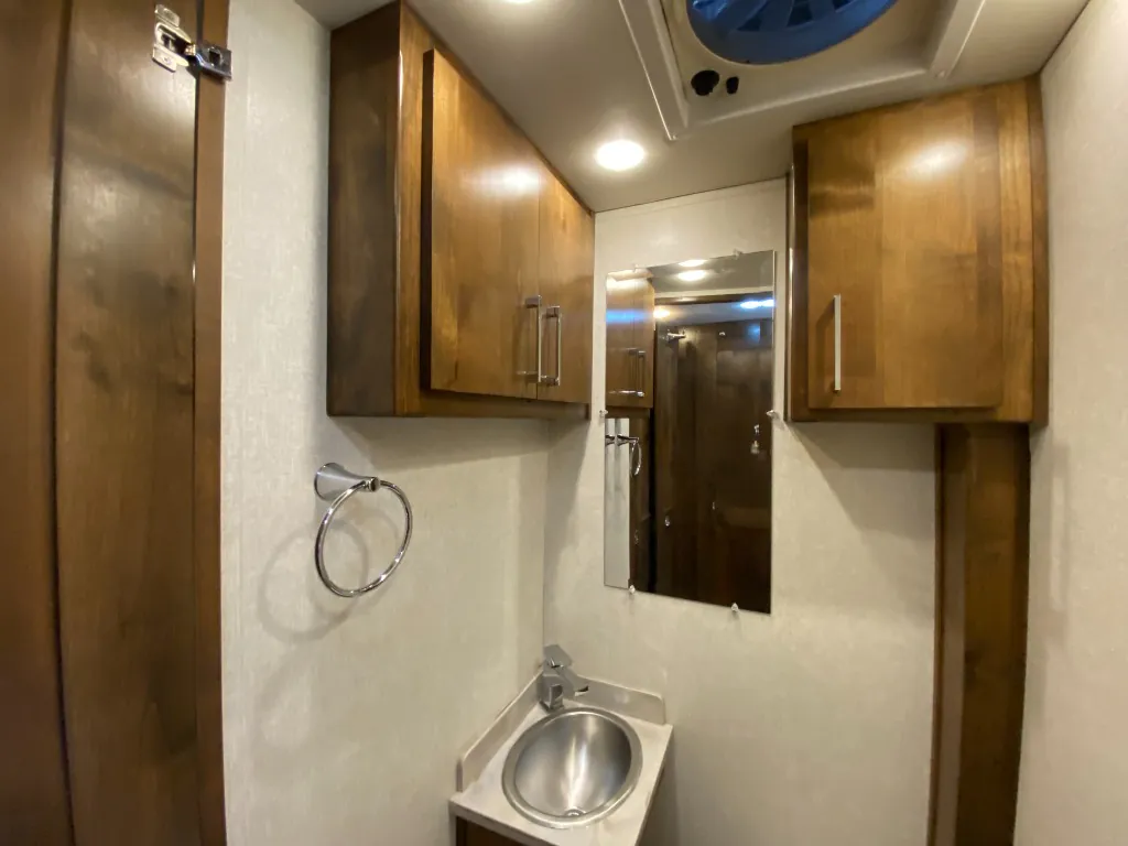 2019 Tiffin Wayfarer 24 TW, Photos photo 37