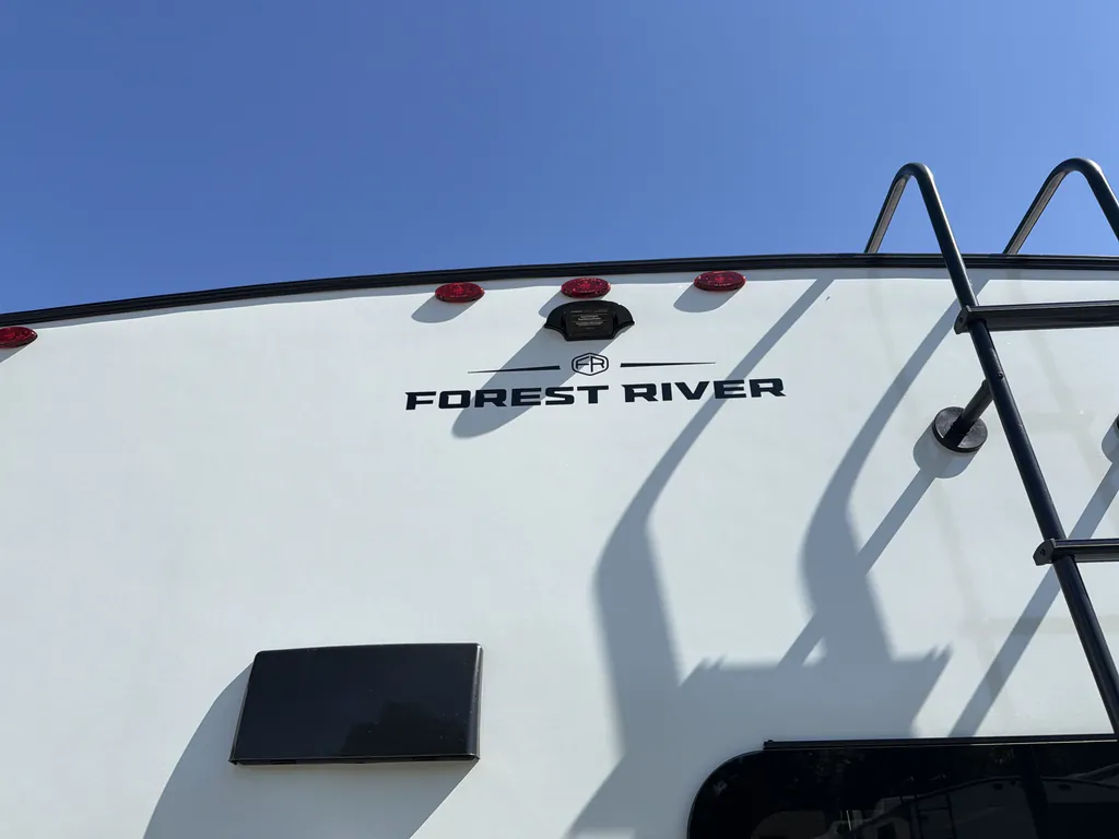 2027 Forest River Flagstaff Super Lite 27RKS, Photos photo 27