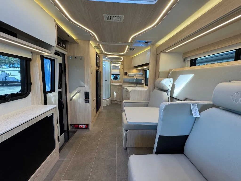 2026 Leisure Travel Unity 24MBL - Photo 4