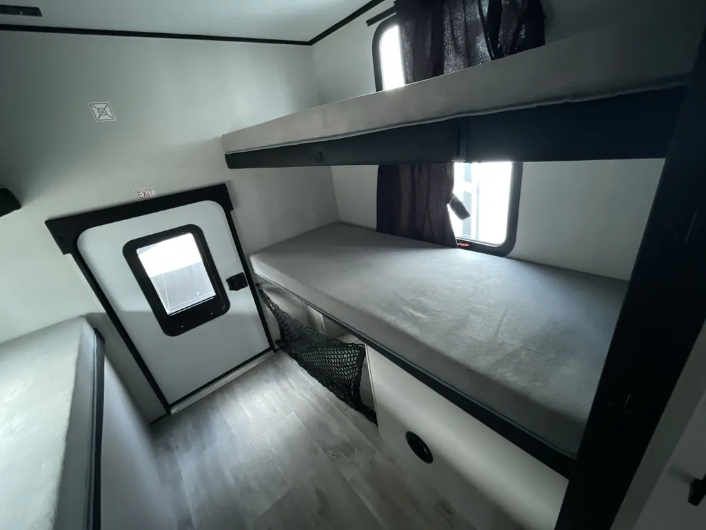 2026 Jayco Jay Feather 32QBH, Photos photo 17