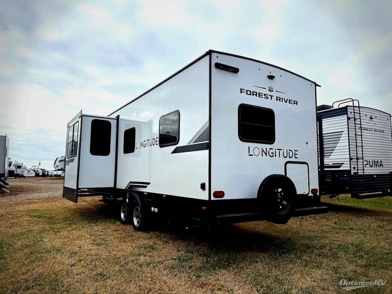 2026 East to West Longitude 230FK - Photo 4