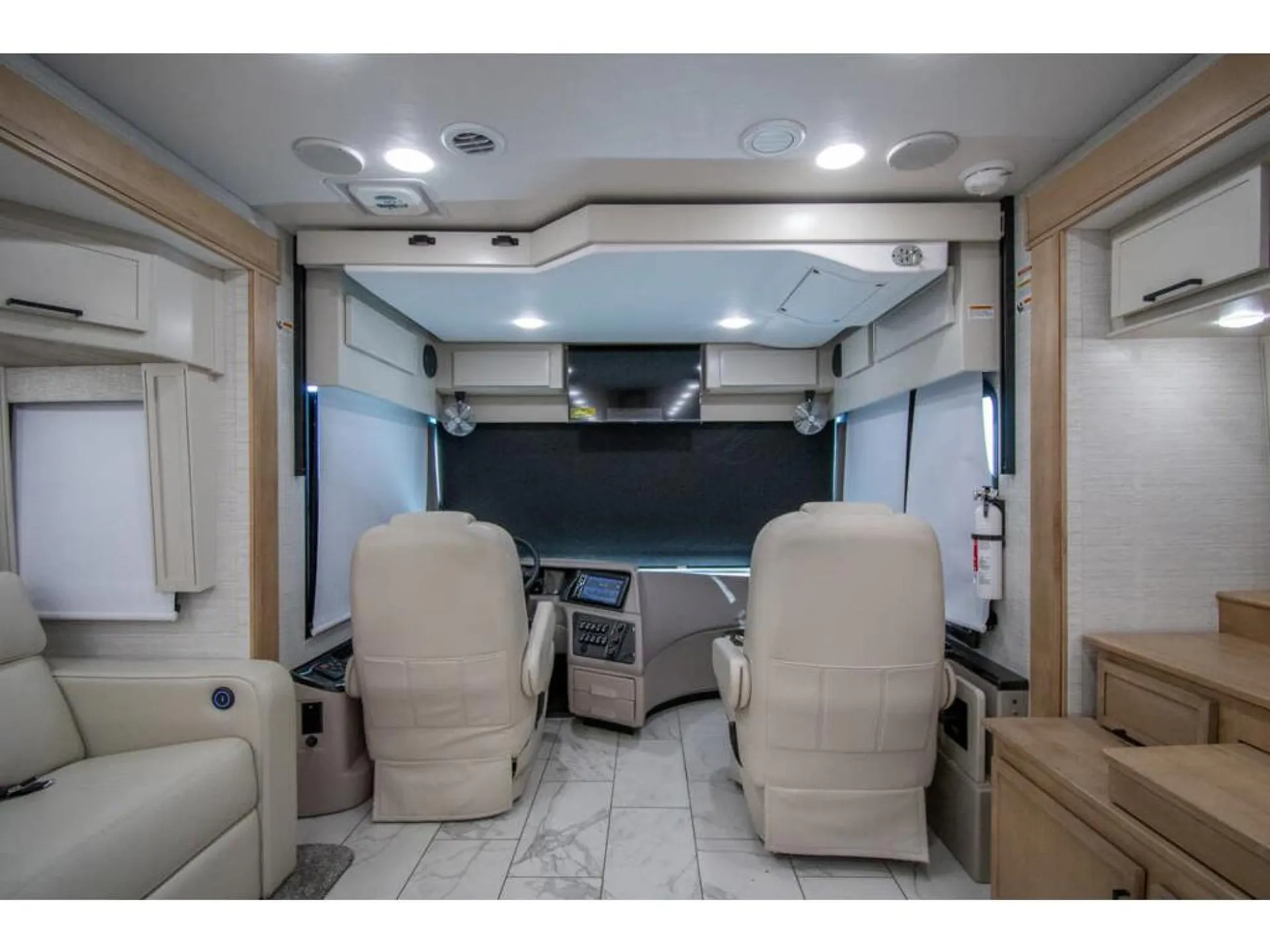 2026 Forest River Berkshire XLT 45G - Photo 3