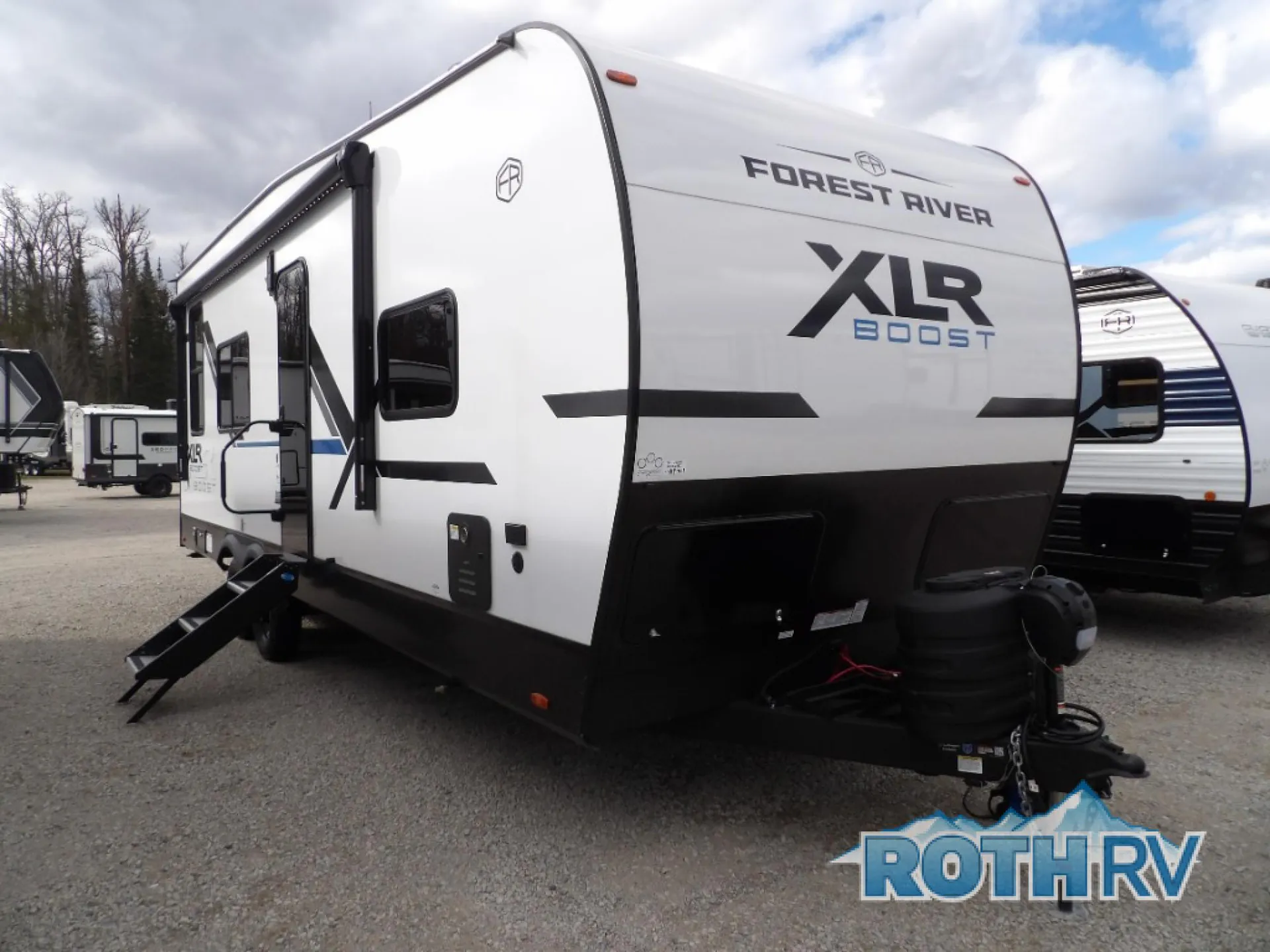 2026 Forest River XLR Boost 2413B - Photo 2