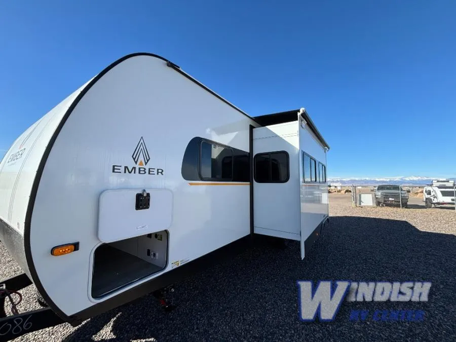 2026 Ember RV E-Series 26ETS - Photo 4
