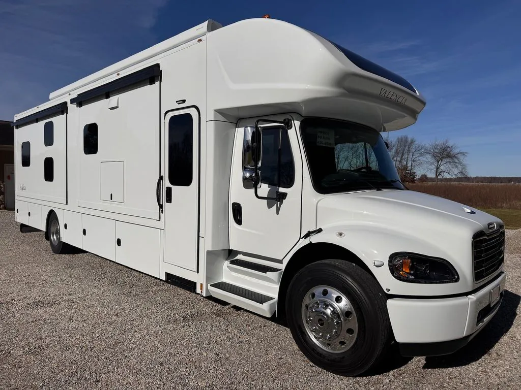 2026 Renegade RV Valencia 39BB - Photo 3