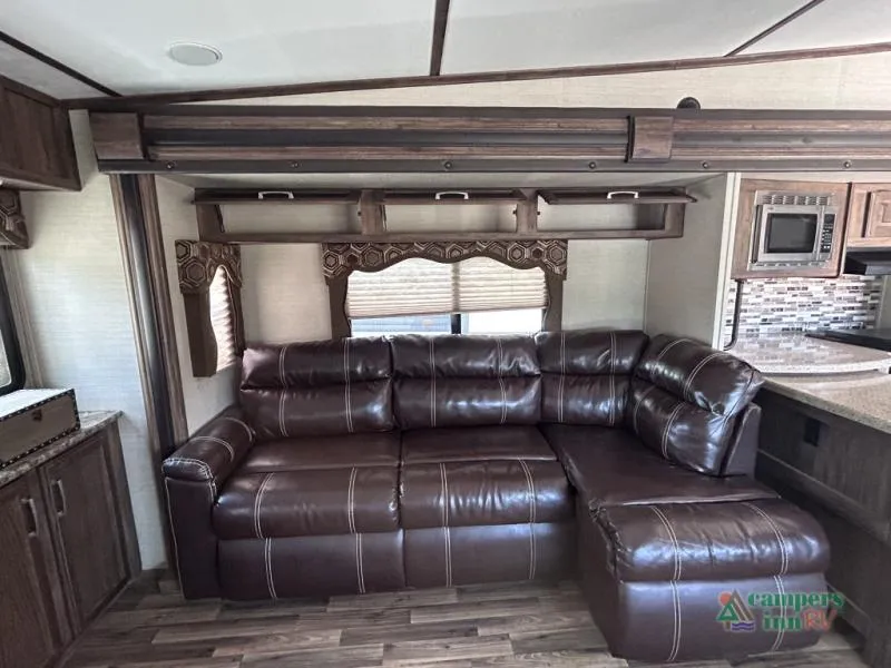 2016 Keystone RV Cougar X-lite 29RES - Photo 3