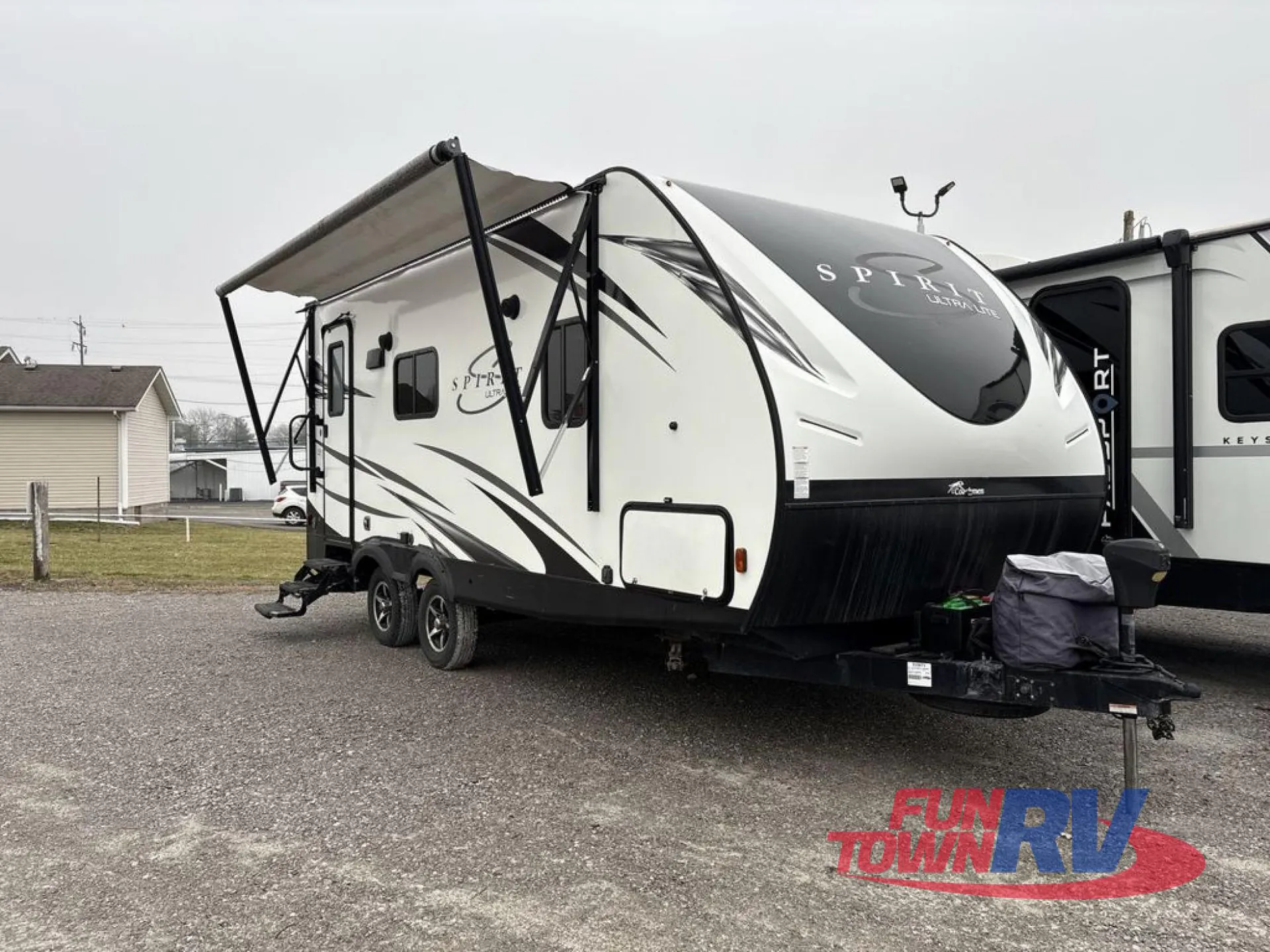 2020 Coachmen Spirit Ultra Lite 1943RB - Photo 2