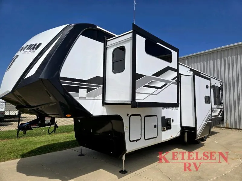 2026 Grand Design Momentum 351MS - Photo 3