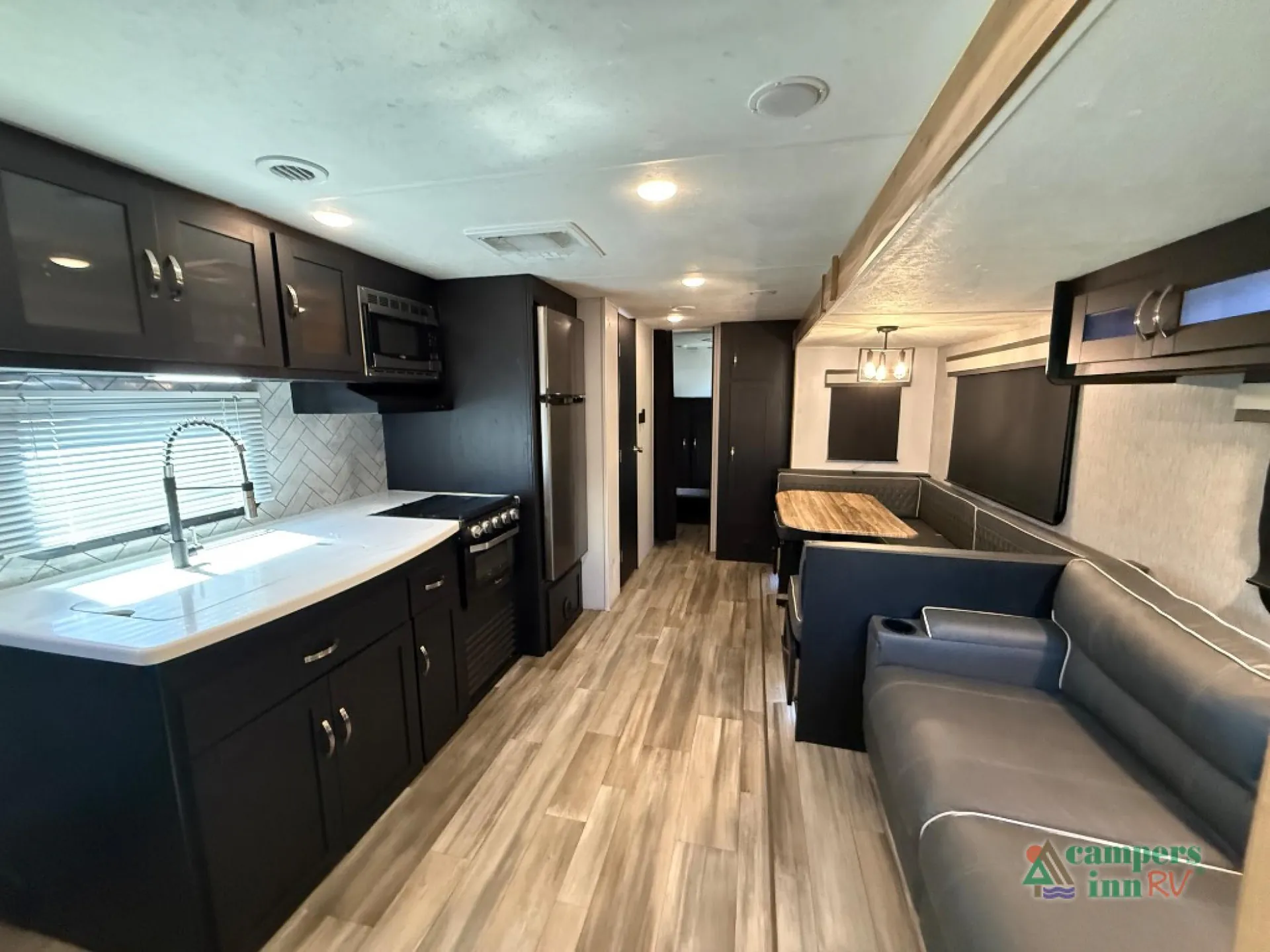 2022 Coachmen Freedom Express 292BHDS - Photo 3