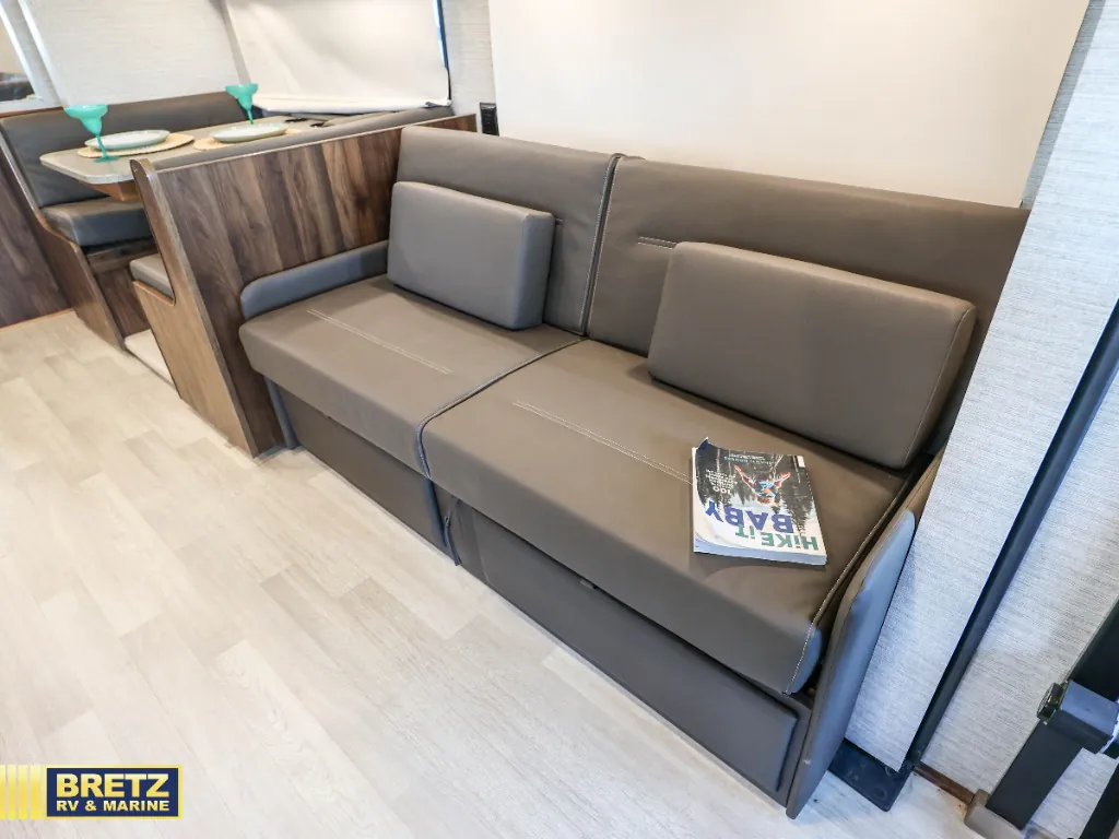2021 Winnebago Sunstar 32M, Photos photo 24