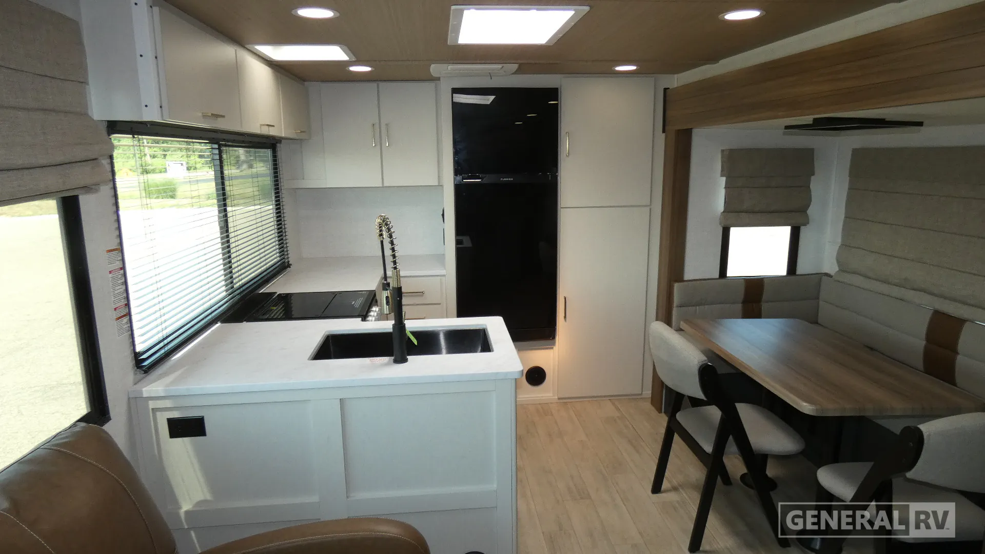 2026 Forest River Vibe 2600RK - Photo 3