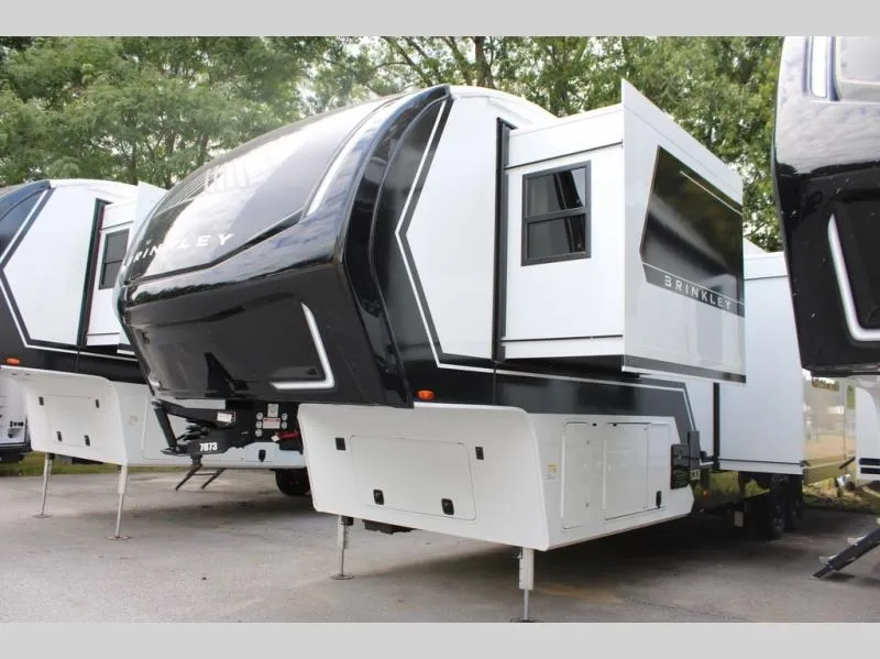 2026 Brinkley Model Z 3610 - Photo 3