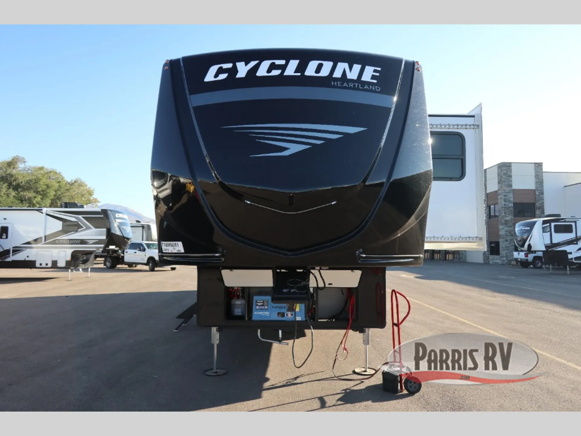 2026 Heartland Cyclone 3913 - Photo 4