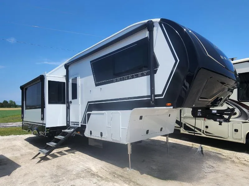 2026 Brinkley Model Z 3210 - Photo 2
