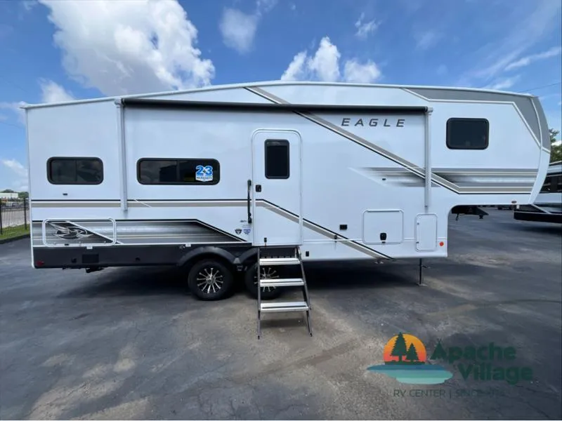 2027 Jayco Eagle SLE 24MLE - Photo 3