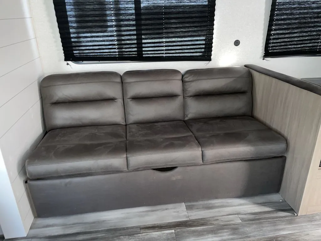 2026 Jayco Jay Flight SLX 262RLSW, Photos photo 3