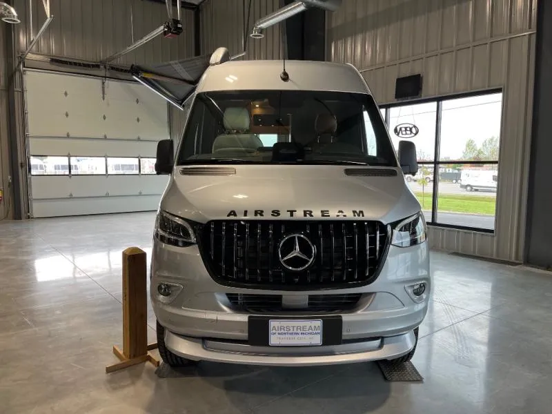 2026 Airstream Interstate 19GT New    Std. Model - Photo 2