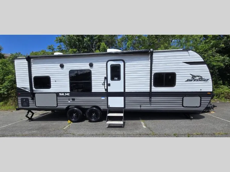 2024 Jayco Jay Flight SLX 260BH - Photo 2