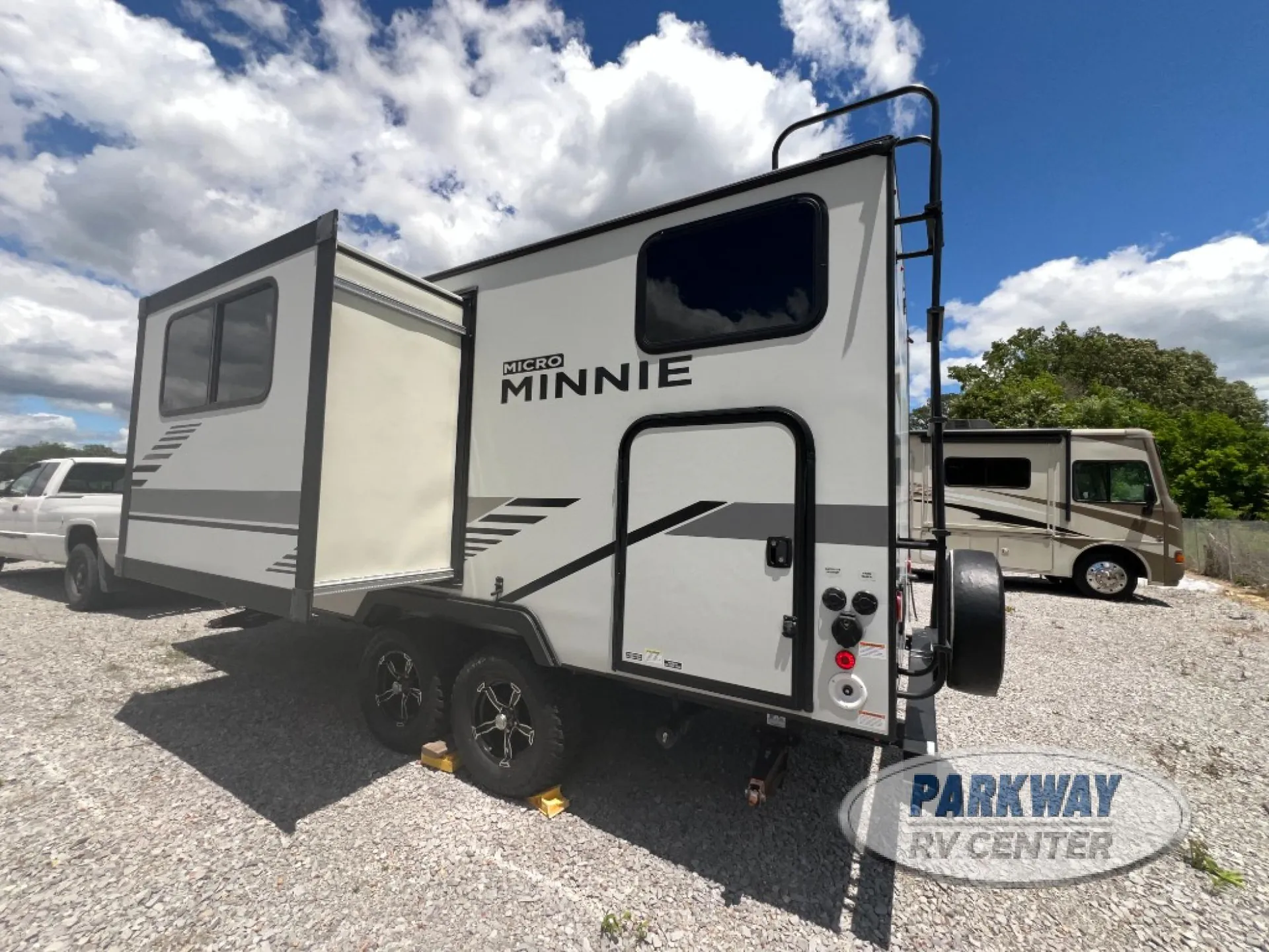 2021 Winnebago Micro Minnie 2100BH - Photo 4