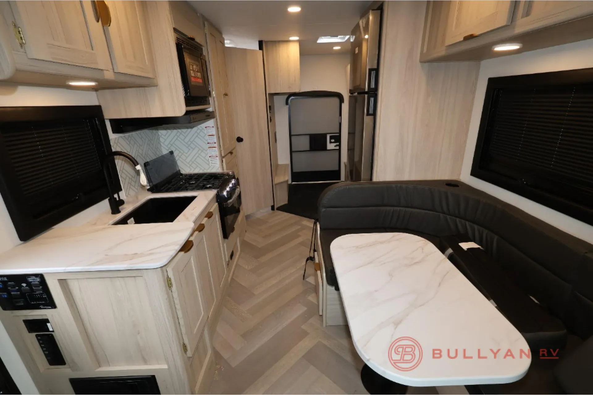 2026 Coachmen Cross Trail XL 22XG - Photo 3
