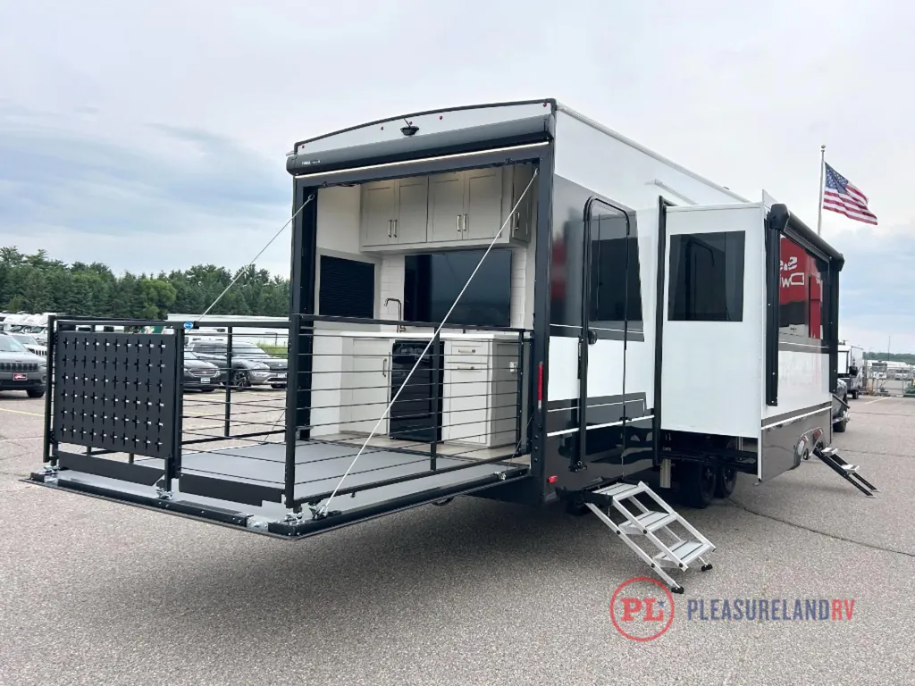 2026 Brinkley Model Z 3420, Photos photo 4