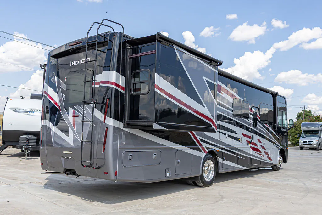 2023 Thor Motor Coach Indigo DD35 - Photo 4