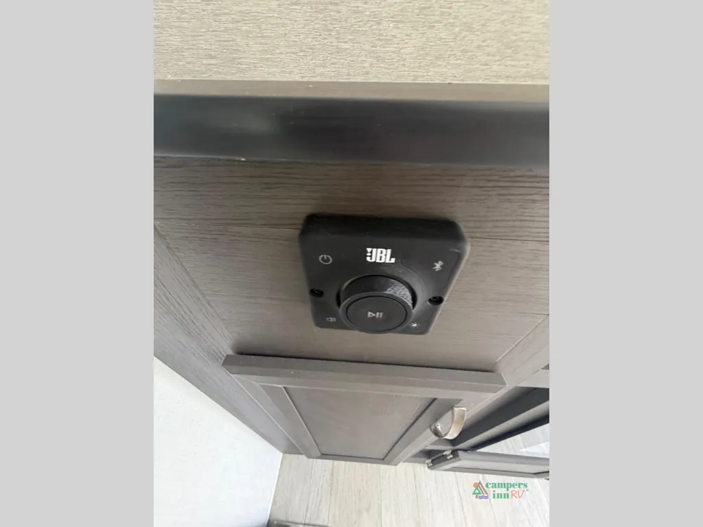 2027 Coachmen Catalina Legacy Edition 333DBDSCK, Photos photo 14