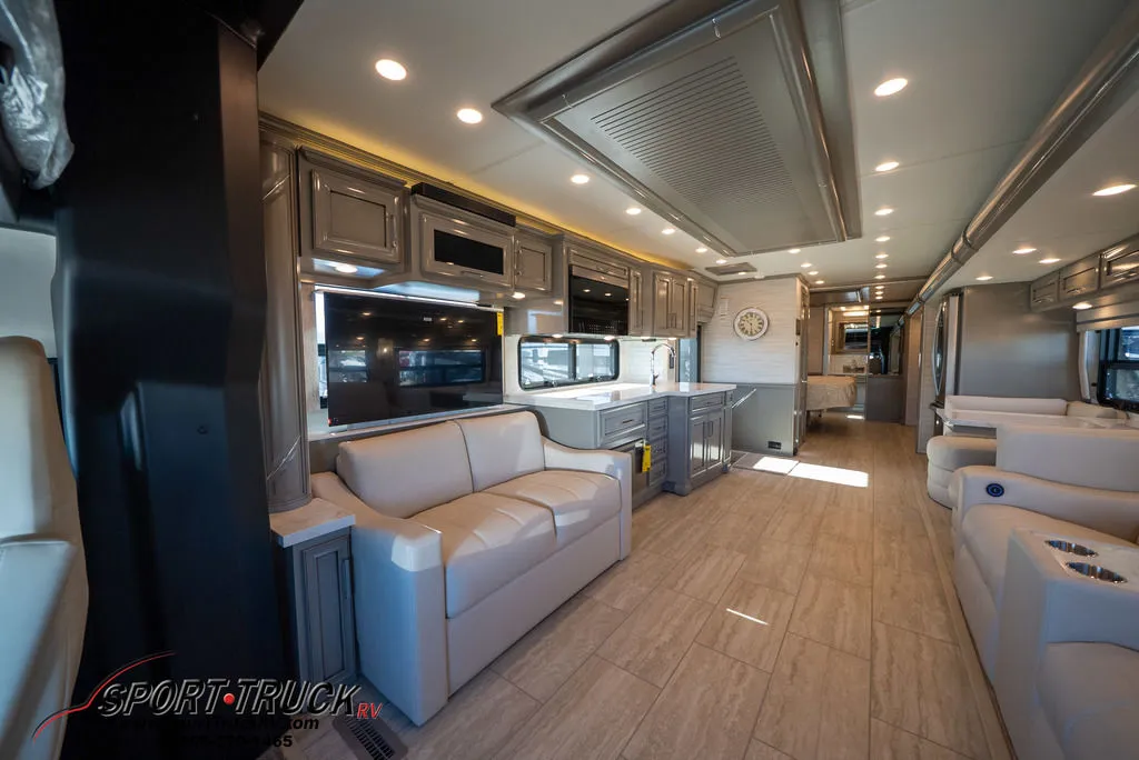 2026 Newmar Supreme Aire 4505 - Photo 3