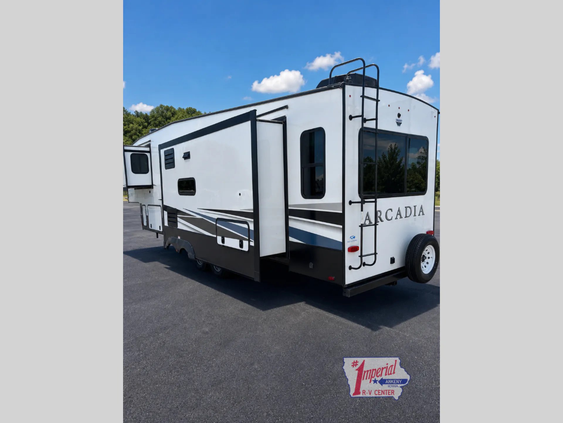 2021 Keystone Arcadia 3660RL - Photo 4