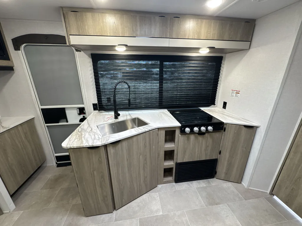 2026 Forest River Airelume 325, Photos photo 12