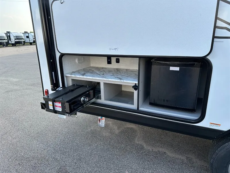 2026 Coachmen Apex Nano 186BH, Photos photo 10
