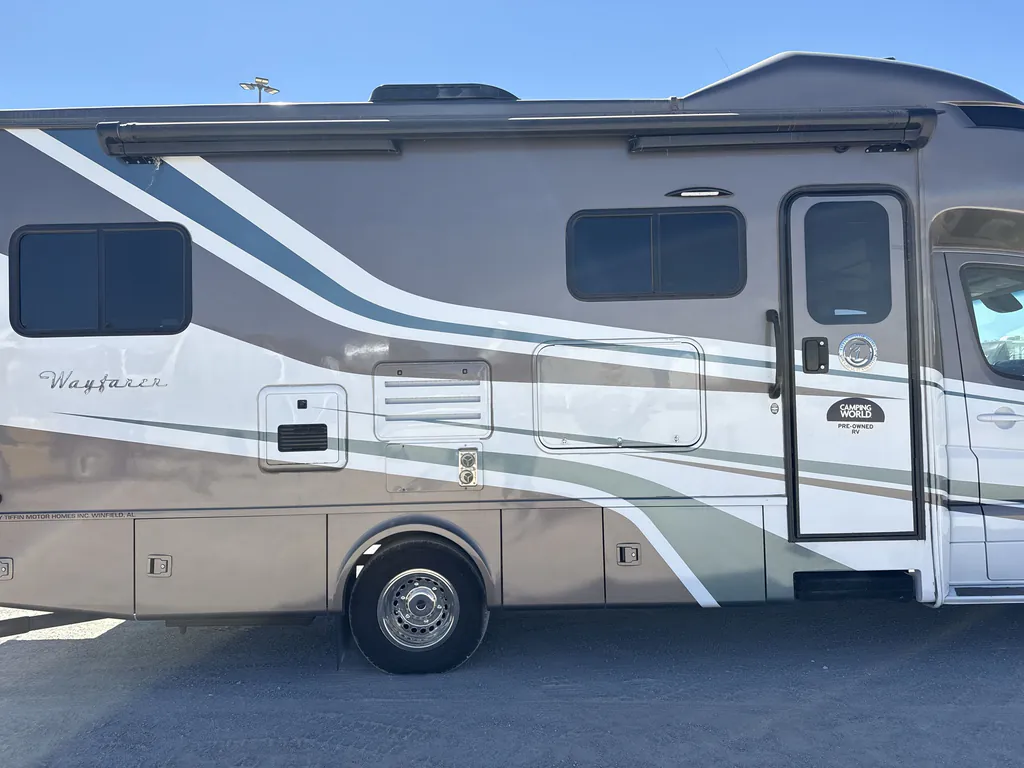 2019 Tiffin Wayfarer 25 QW, Photos photo 21