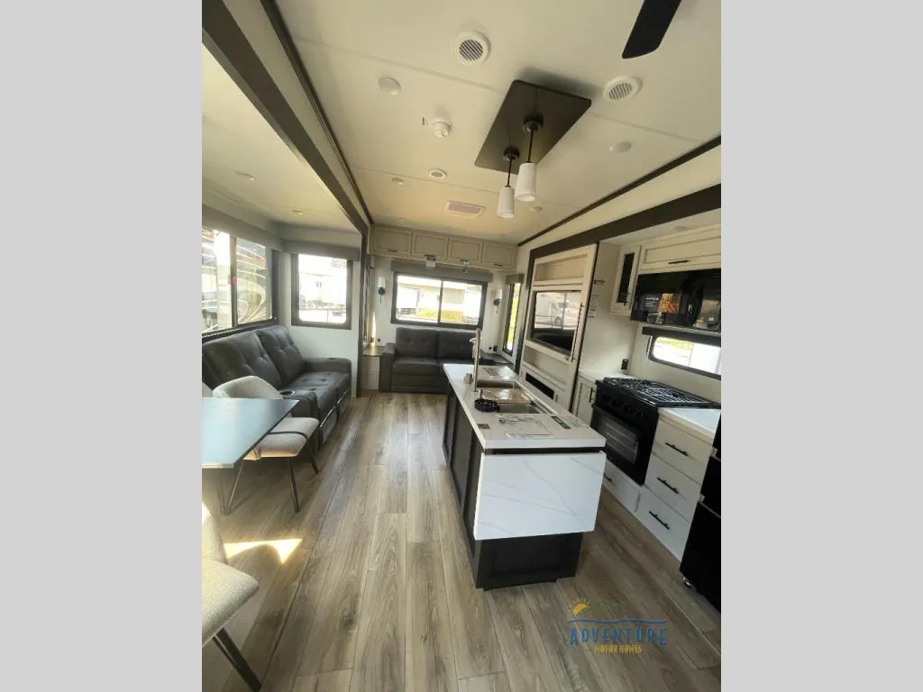 2026 Forest River Cherokee Sabre 36FLX - Photo 3