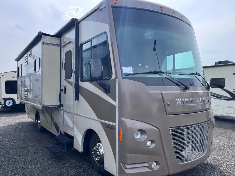 2015 Winnebago Vista 27N - Main photo