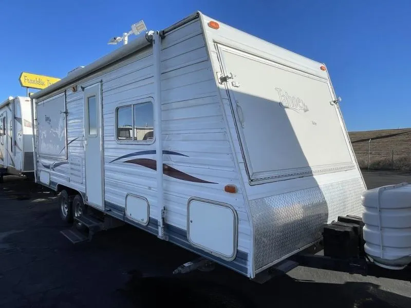 2004 Thor Motor Coach Thor Tahoe 18DT - Main photo