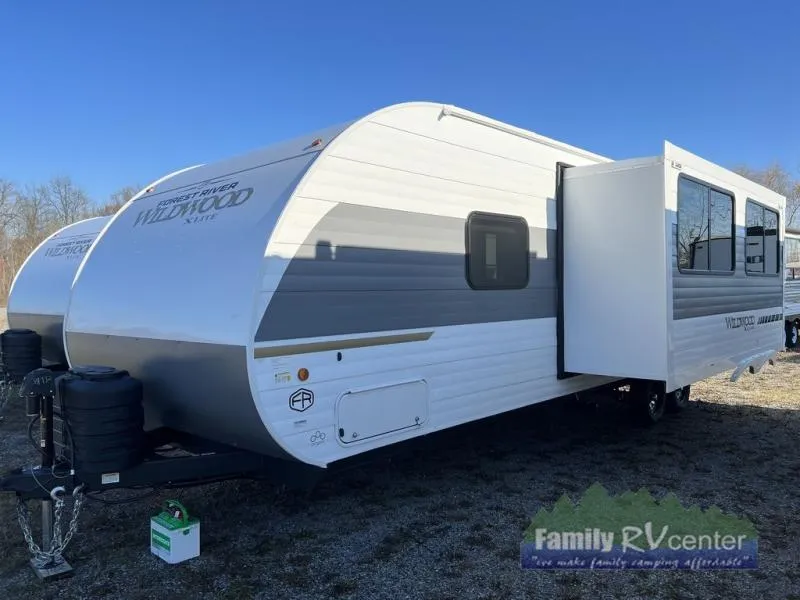 2026 Forest River RV Wildwood X-Lite 26ICE - Photo 4
