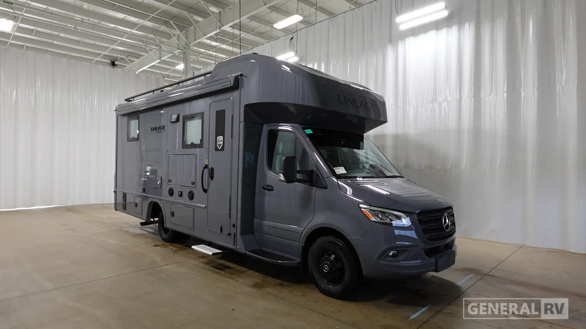 2027 Grand Design Lineage Series M 25FW - Photo 2