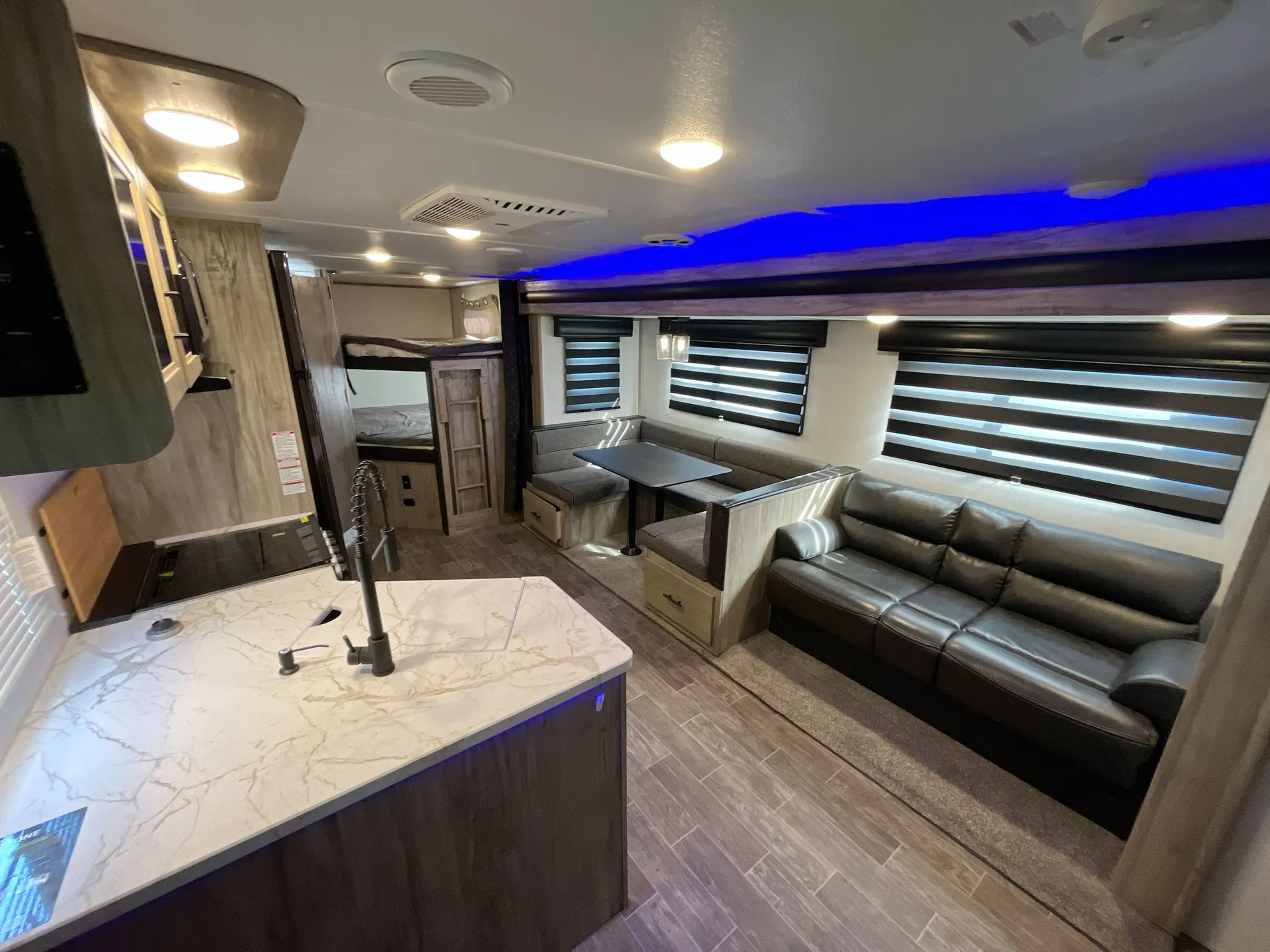 2021 Forest River Cherokee Alpha Wolf 26DBH-L — living area main