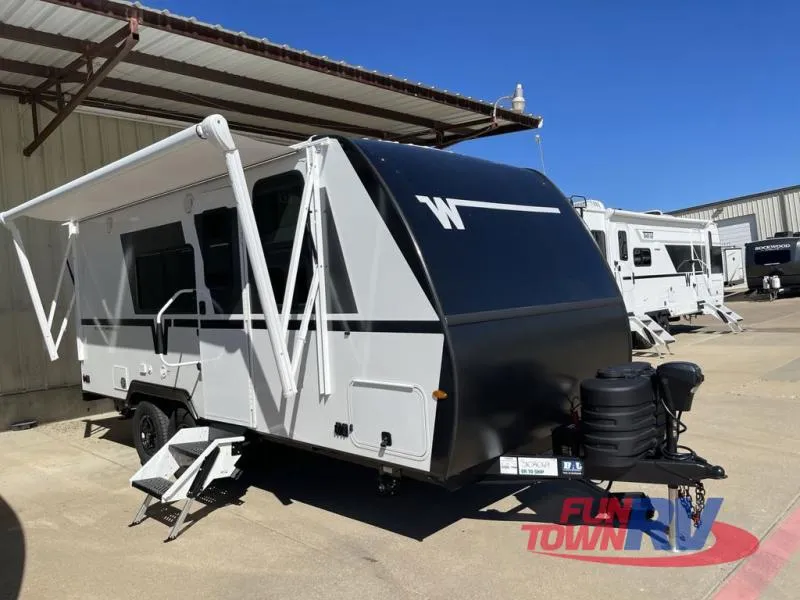 2026 Winnebago Micro Minnie 2108DS - Photo 2