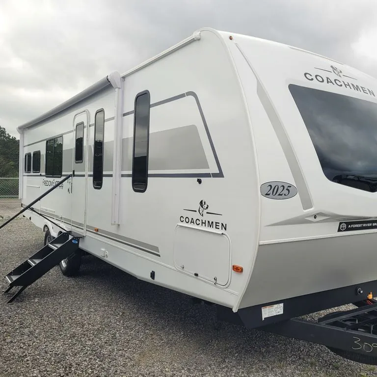 2025 Coachmen Freedom Express 274RKS - Photo 3