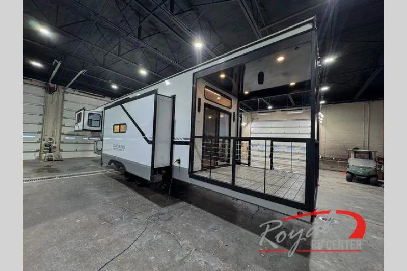2025 Forest River Cherokee Arctic Wolf Suite 3800DECK - Photo 3
