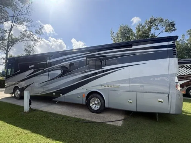 2018 Tiffin Phaeton 40 AH - Photo 3