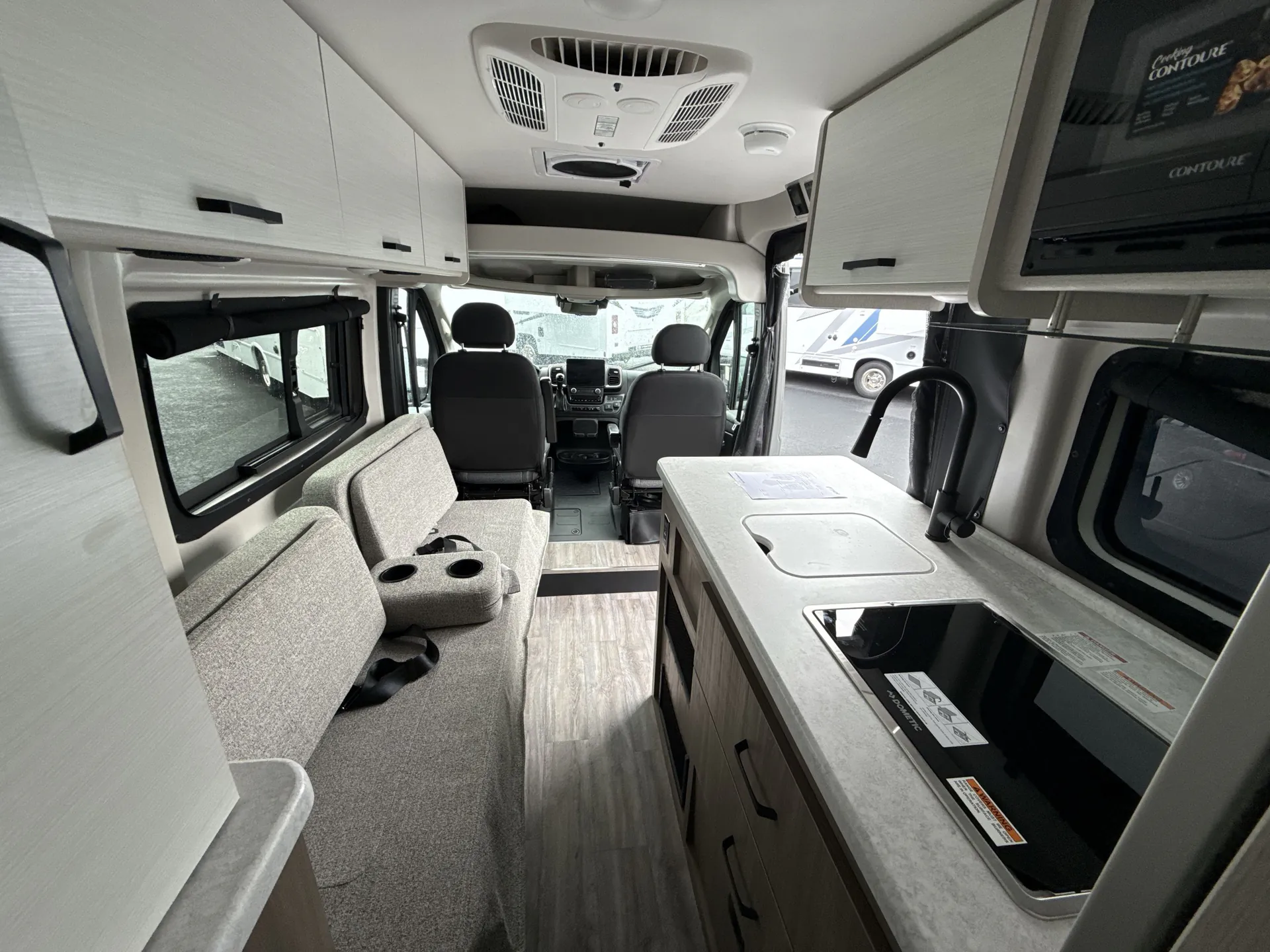 2026 Thor Motor Coach Scope Sport 18MS — living area main